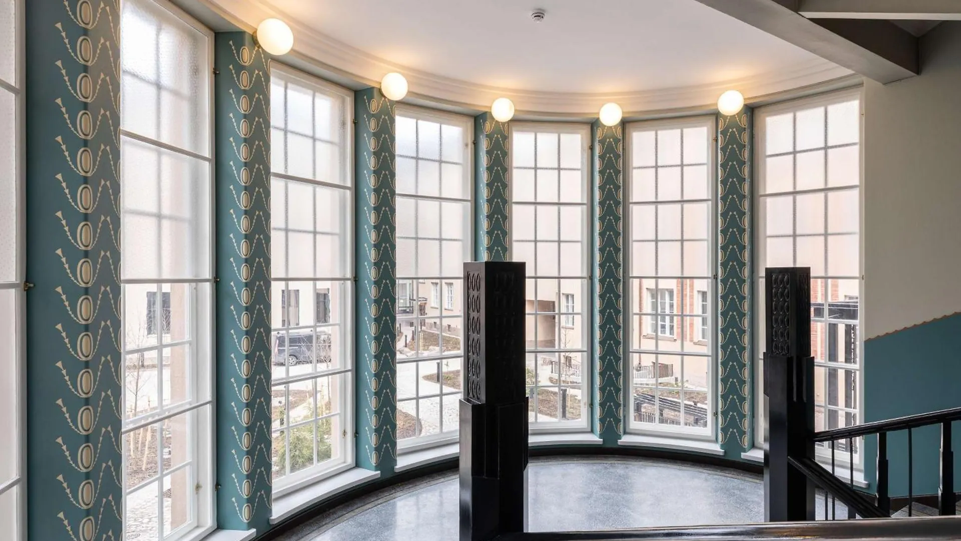 Scandic Grand Central هلسنكي 4*,